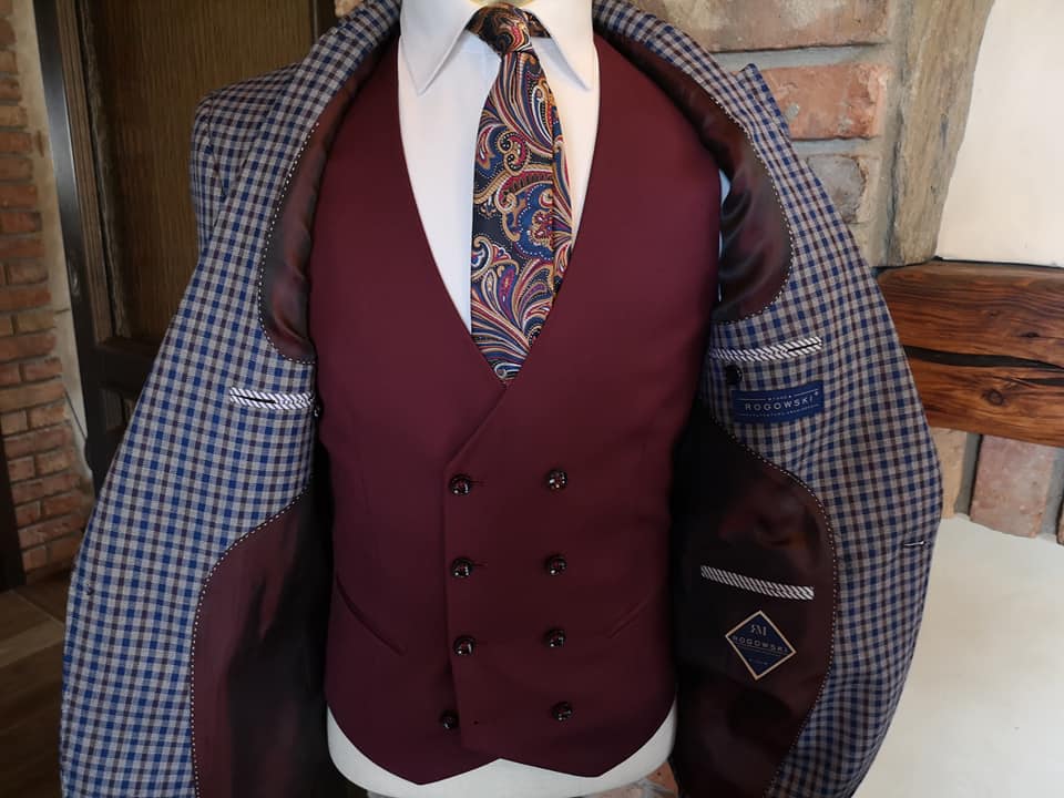 70427521_3325404210864442_1495188930188804096_n